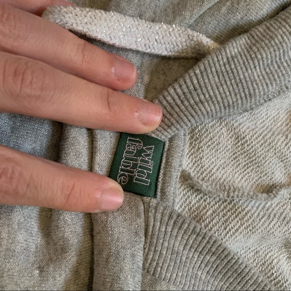 [Wild Fable] BOGO $1 Glitter Crop Hoodie - Picture 9 of 11